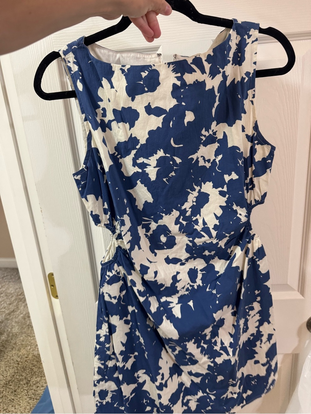 Abercrombie & Fitch Navy and White Floral Print Mini Dress